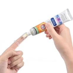 Arm & Hammer -hammashoitosetti: hammasharja ja -tahna