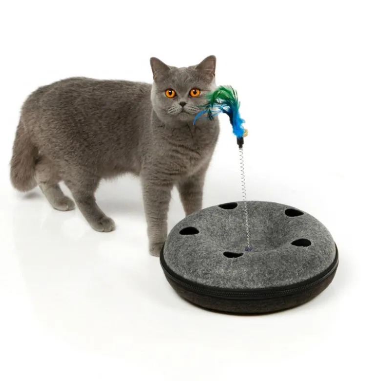 Canadian Cat Company Sputnik kissan lelu