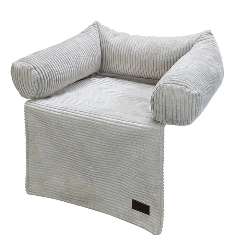Designed by Lotte -sohvatyyny Ribbed, vaaleanharmaa