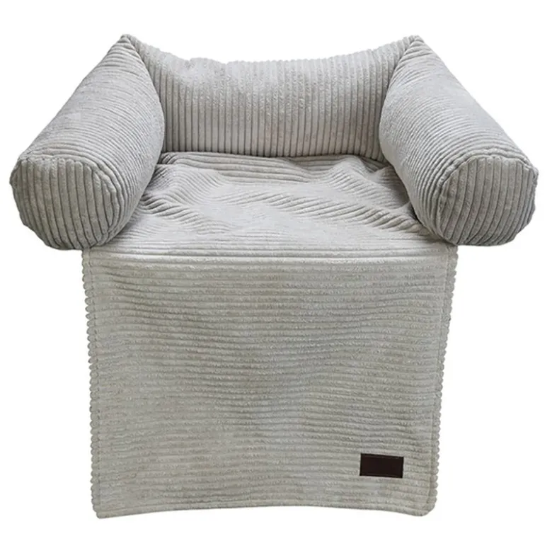 Designed by Lotte -sohvatyyny Ribbed, vaaleanharmaa