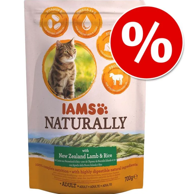 IAMS Naturally Cat Adult -säästöpakkaus 2 x 2,7 kg