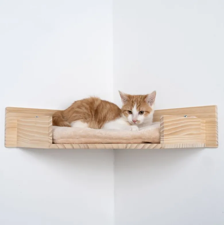 Modern Living Serra -seinäpeti