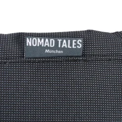 Nomad Tales Ebony -matka-alusta koirille