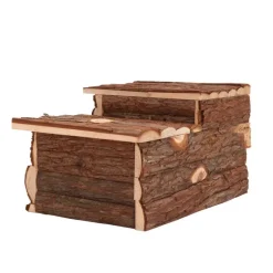 Puumökki terassilla