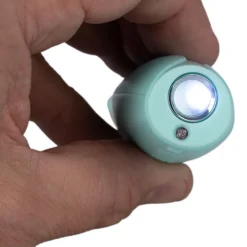 TIAKI Dragonfly -kissanonki LED-osoittimella