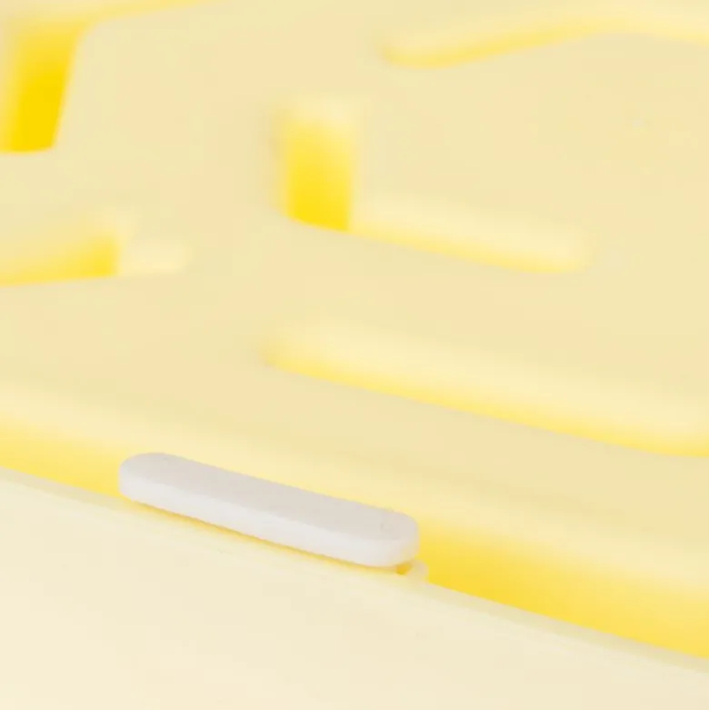 TIAKI Slow Feeder Yellow Hexagon